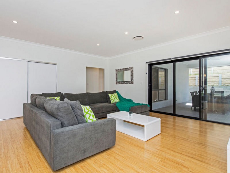 116 River Run Circuit, Ormeau Hills QLD 4208