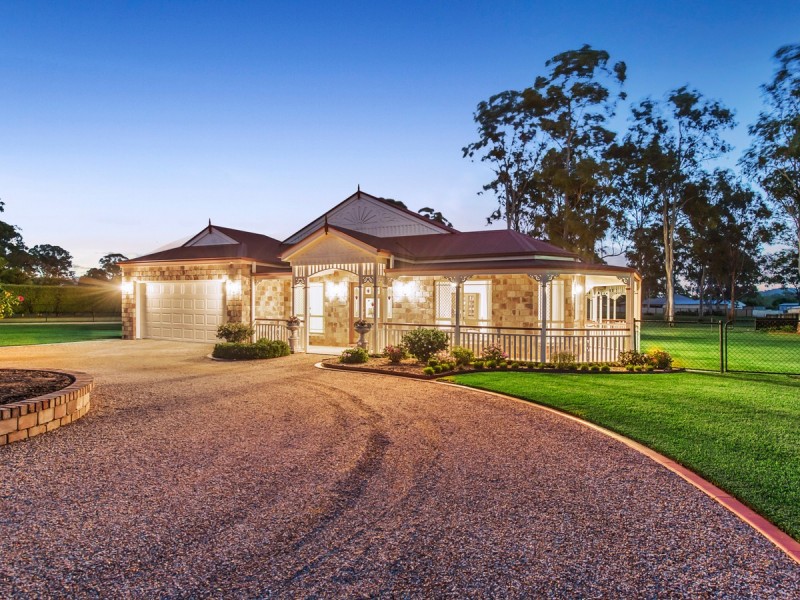 22 Kristy Court, Yatala QLD 4207