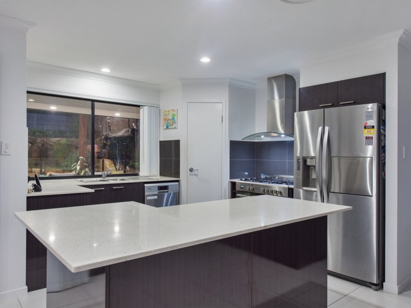 66 Landsdowne Drive, Ormeau Hills QLD 4208