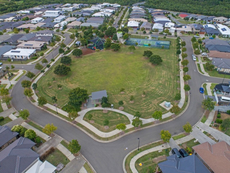 66 Landsdowne Drive, Ormeau Hills QLD 4208