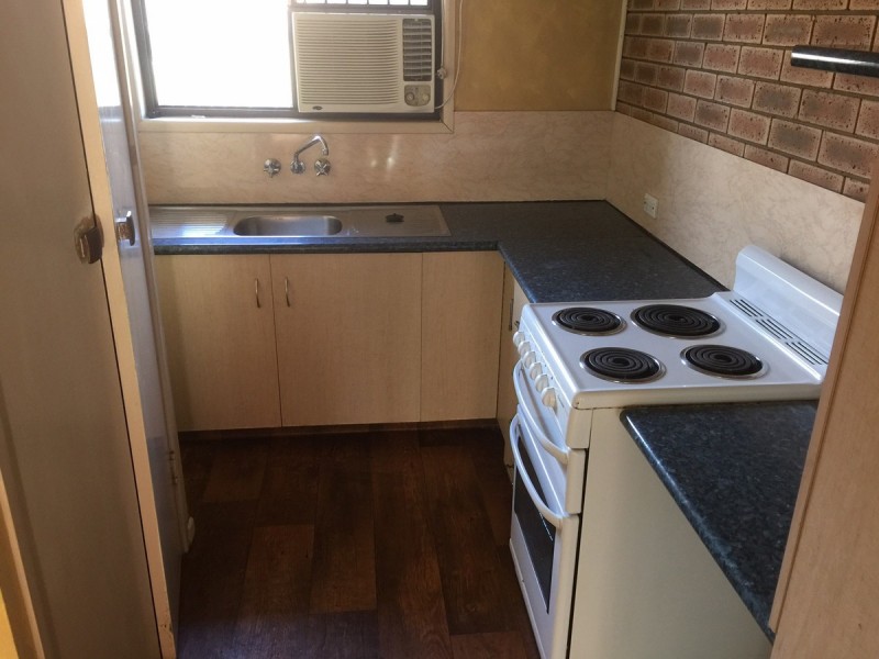 2/4 .Conoble Court, Eagleby QLD 4207