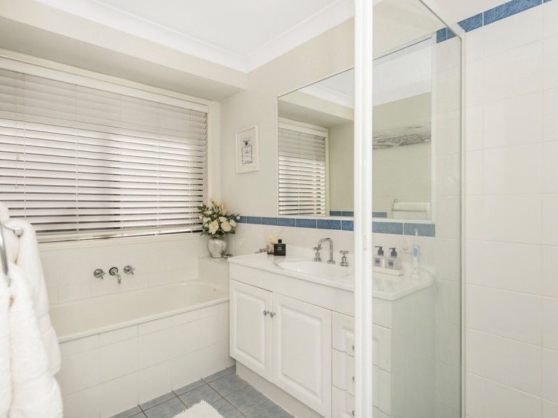 2 Doyle Court, Ormeau Hills QLD 4208