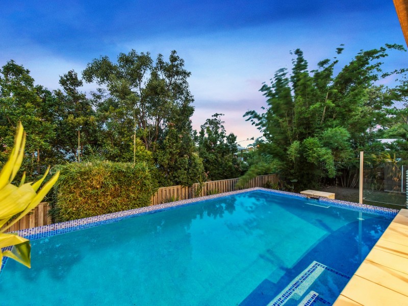 7 Peachester Close, Ormeau QLD 4208