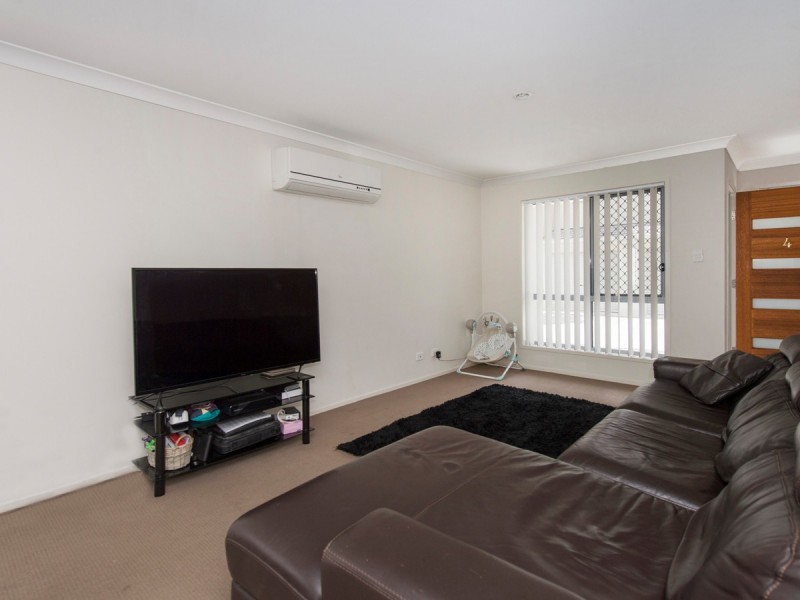 4/70-72 Riverhills Road, Eagleby QLD 4207