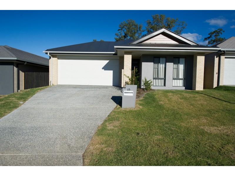 15 Cassius Way, Ormeau QLD 4208