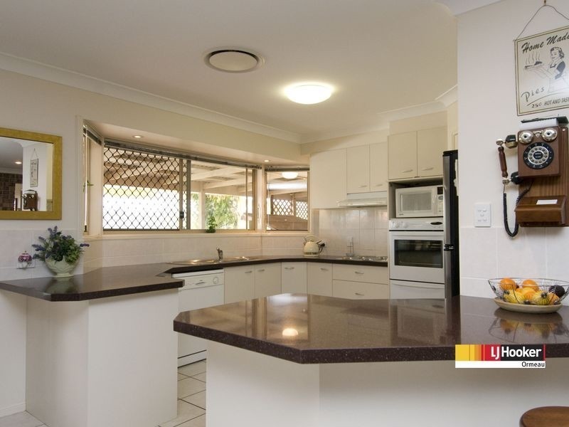 28 Sir Charles Holm Dr, Ormeau Hills QLD 4208