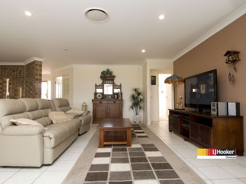 28 Sir Charles Holm Dr, Ormeau Hills QLD 4208