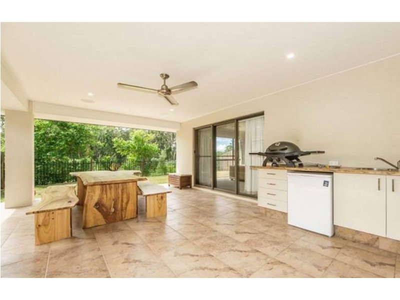 6 Rowella Street, Pimpama QLD 4209