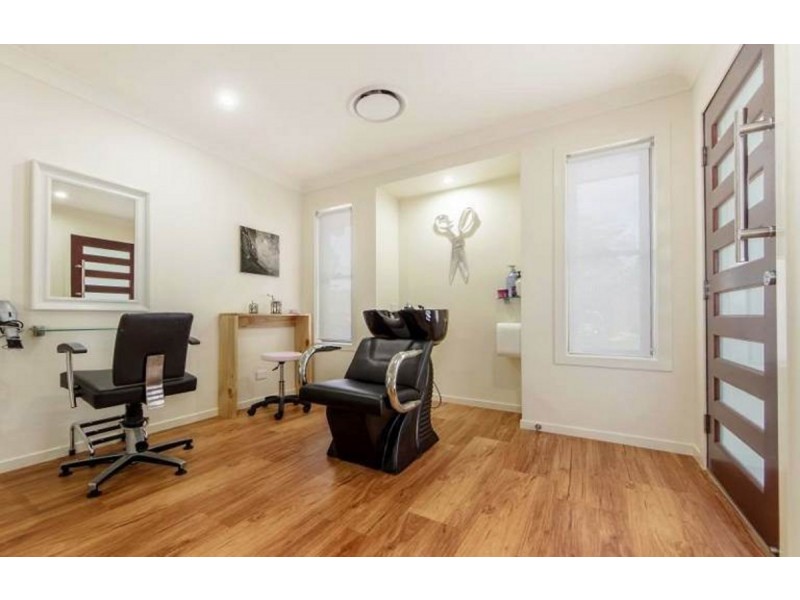 6 Rowella Street, Pimpama QLD 4209