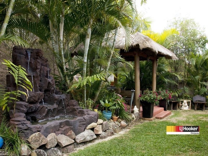 33 Davis Cup Crt, Oxenford QLD 4210