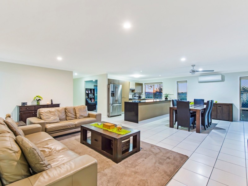 2 Rivervale Street, Ormeau QLD 4208