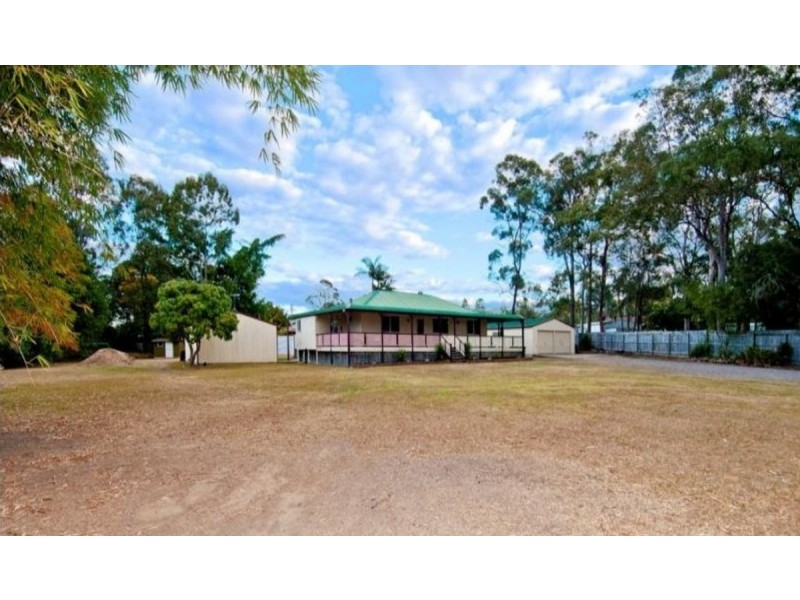 43 Station Road, Loganlea QLD 4131