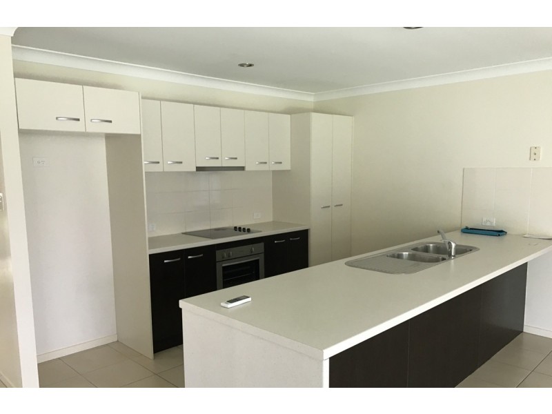 49 Beaumont Drive, Pimpama QLD 4209