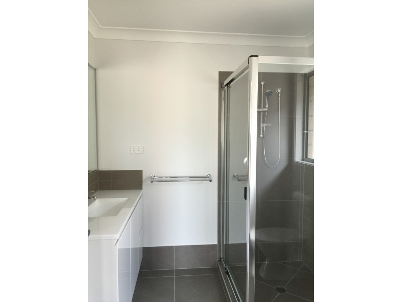 3 Durack Lane, Ormeau Hills QLD 4208