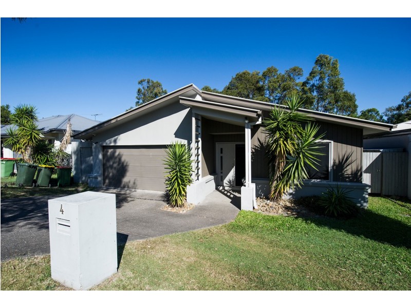 4 Flaxton Street, Ormeau QLD 4208