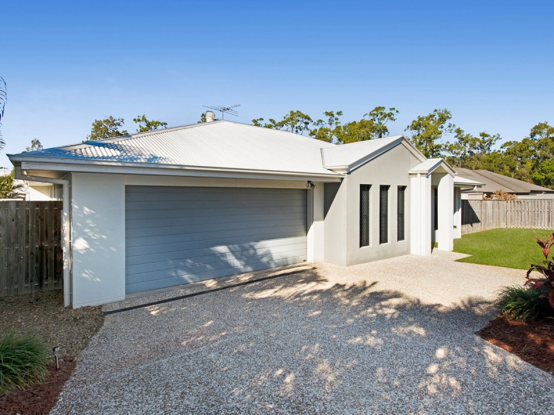 5 Summerlea Crescent, Ormeau QLD 4208