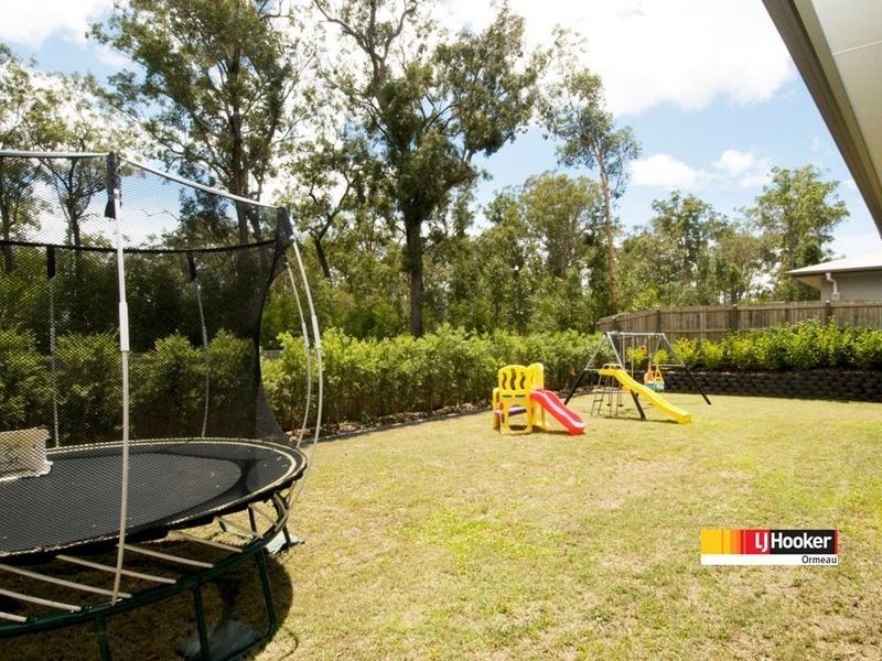 8 Lilyvale Cres, Ormeau QLD 4208