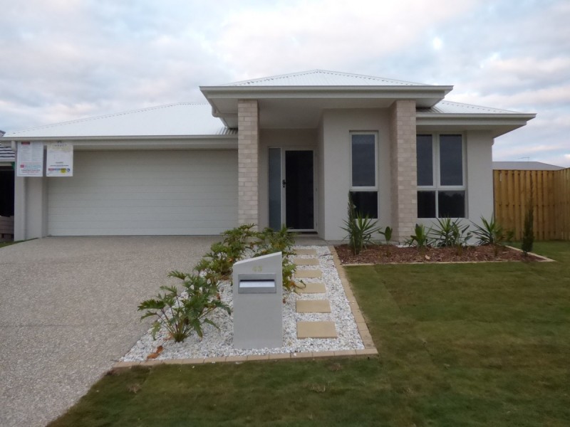 43 Chrome Drive, Pimpama QLD 4209