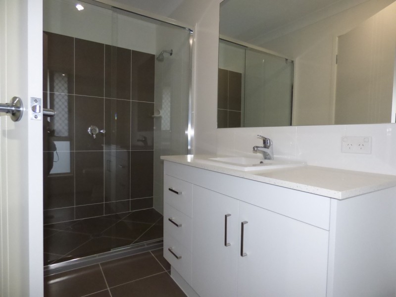 43 Chrome Drive, Pimpama QLD 4209