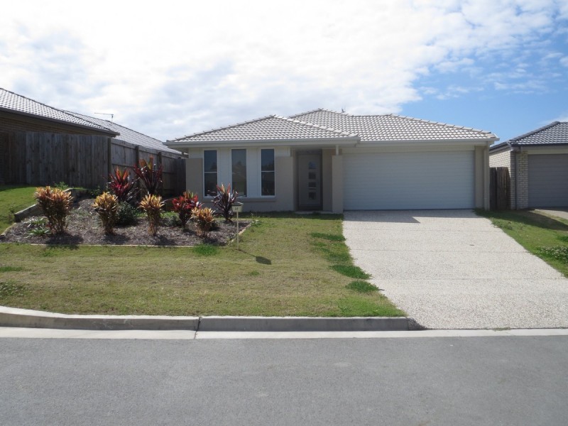 37 Banks Drive, Ormeau QLD 4208