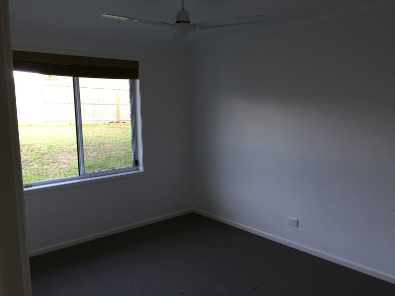 37 Banks Drive, Ormeau QLD 4208