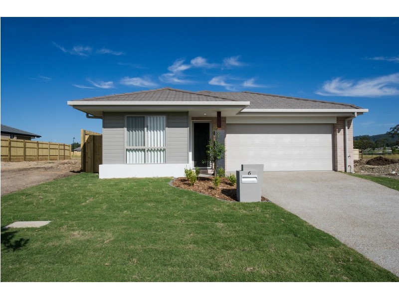 6 Rockford Street, Pimpama QLD 4209