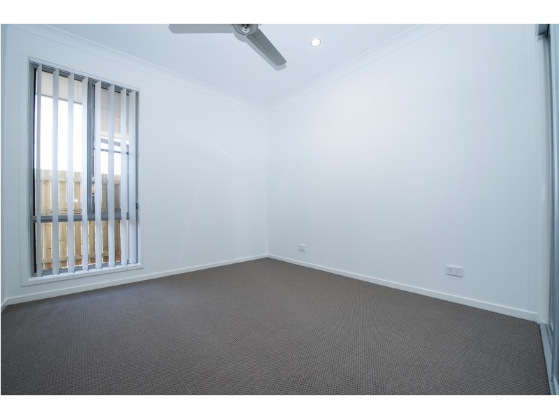 6 Rockford Street, Pimpama QLD 4209