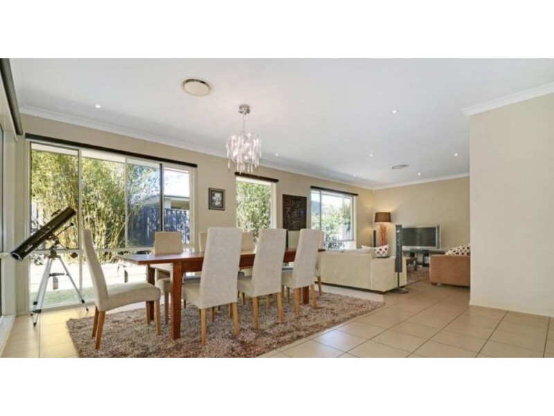 35 Strathburn Crescent, Ormeau QLD 4208