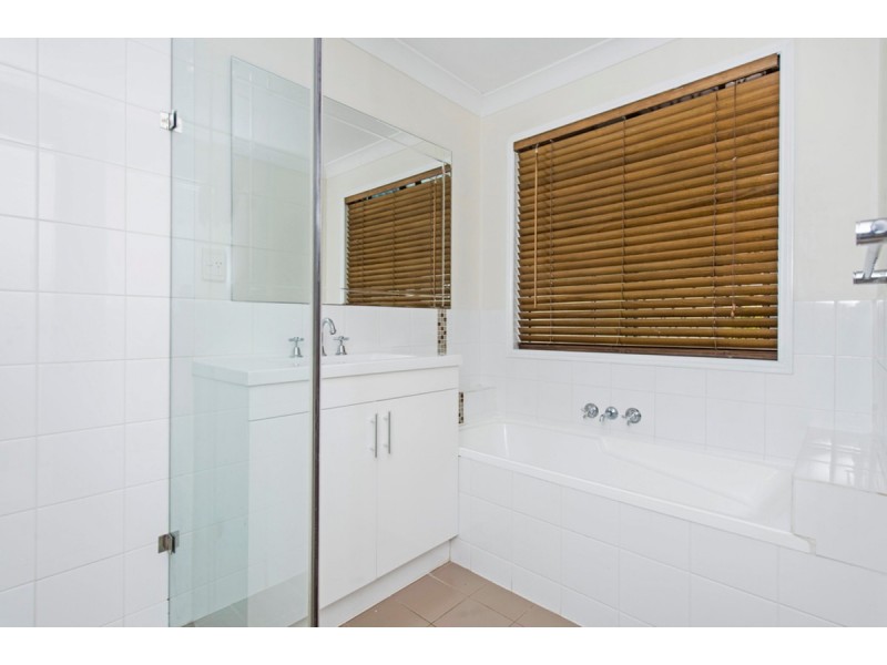 1 Christoffel Close, Ormeau Hills QLD 4208