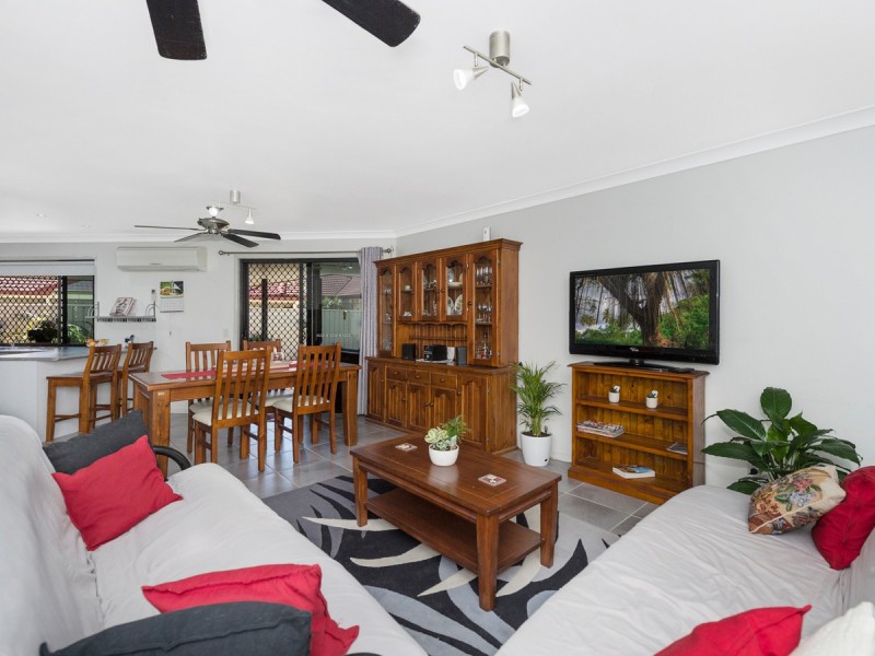 102 Halfway Drive, Ormeau QLD 4208