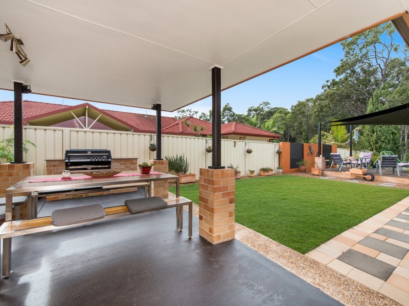 102 Halfway Drive, Ormeau QLD 4208