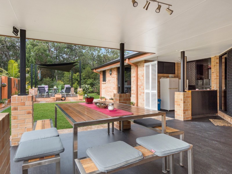 102 Halfway Drive, Ormeau QLD 4208