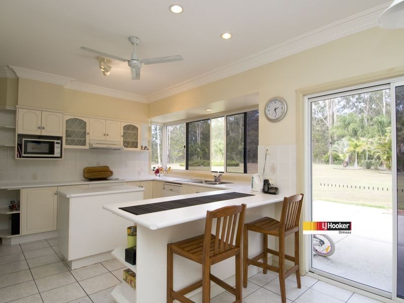 45 Sears Rd, Yatala QLD 4207