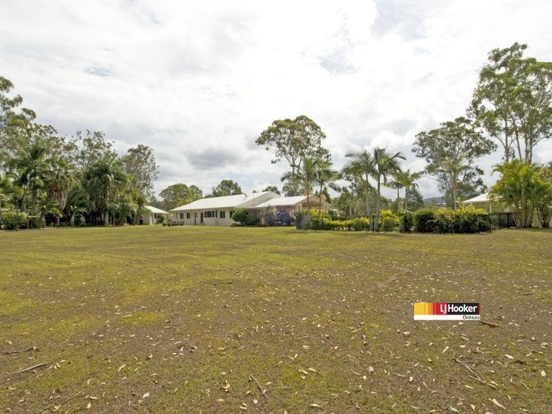 45 Sears Rd, Yatala QLD 4207