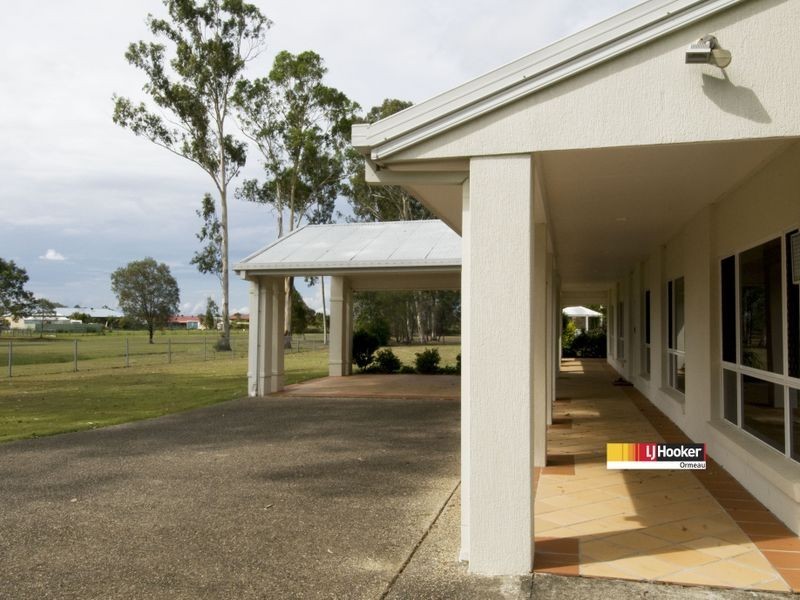 45 Sears Rd, Yatala QLD 4207