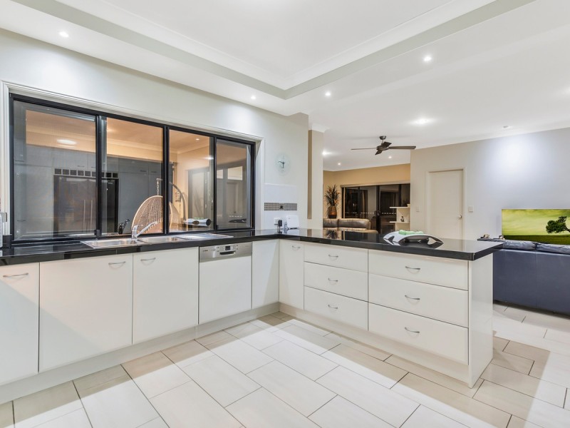31 Islandview Terrace, Ormeau Hills QLD 4208
