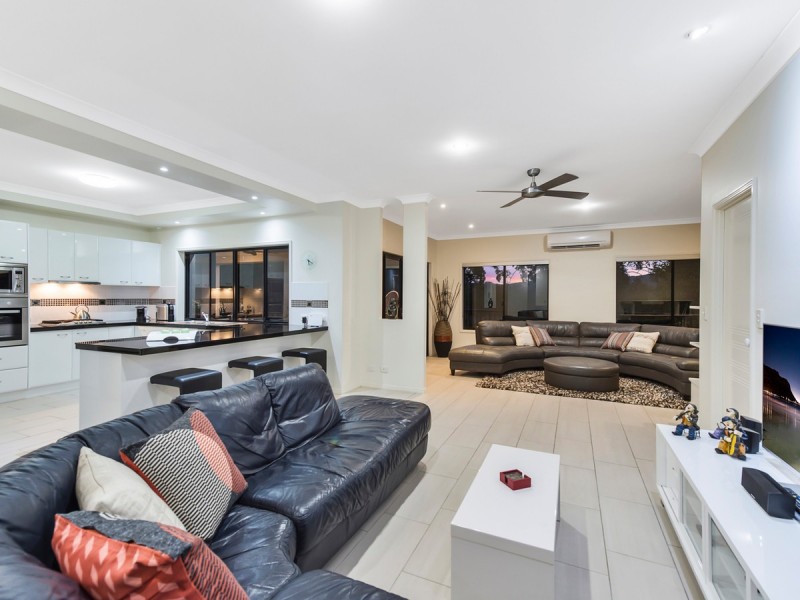 31 Islandview Terrace, Ormeau Hills QLD 4208