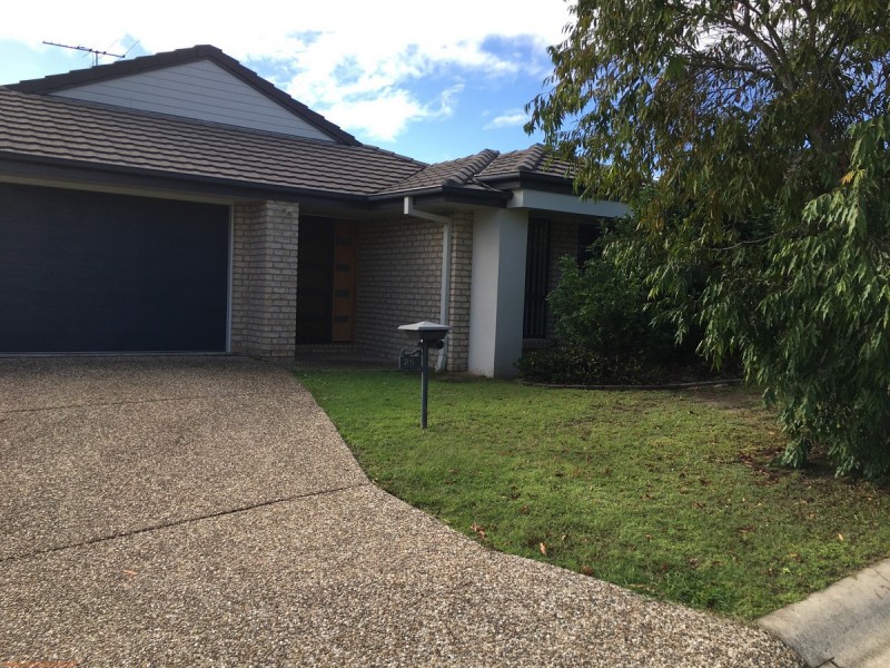 25 Charlton Crescent, Ormeau QLD 4208
