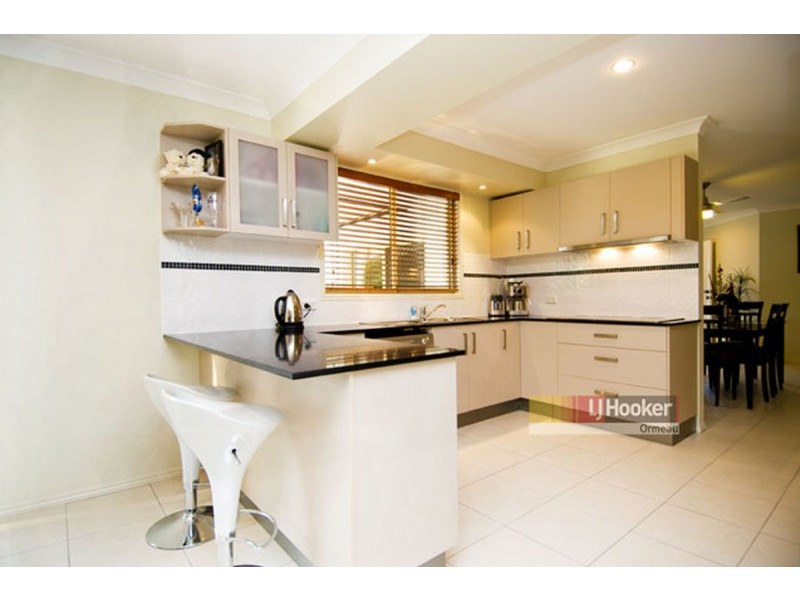 27 Halfway Drive, Ormeau QLD 4208