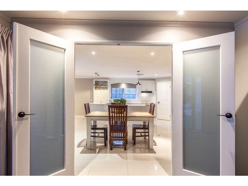 10 Emmaville Crescent, Ormeau QLD 4208