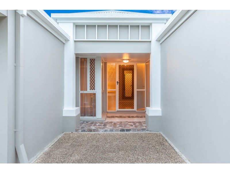 10 Emmaville Crescent, Ormeau QLD 4208