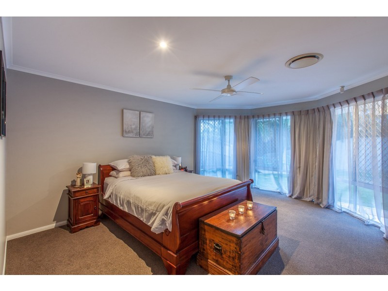 10 Emmaville Crescent, Ormeau QLD 4208