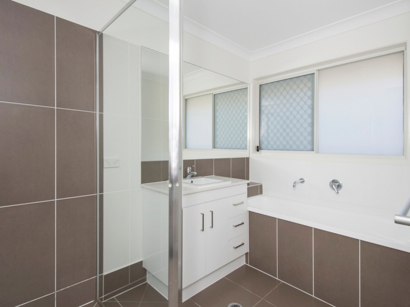 43 Chrome Drive, Pimpama QLD 4209