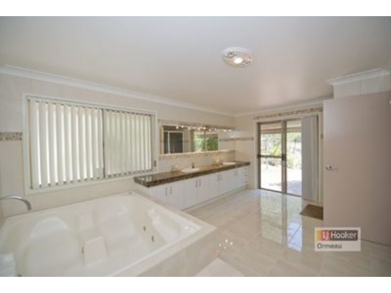 23 Mobbs Place, Ormeau QLD 4208