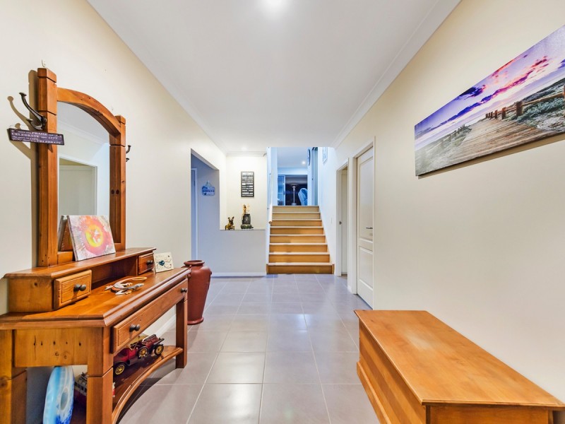 9 Riverside Sanctuary Terrace, Ormeau QLD 4208