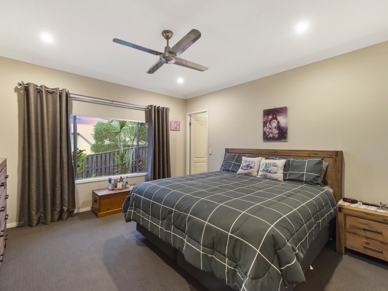 9 Riverside Sanctuary Terrace, Ormeau QLD 4208