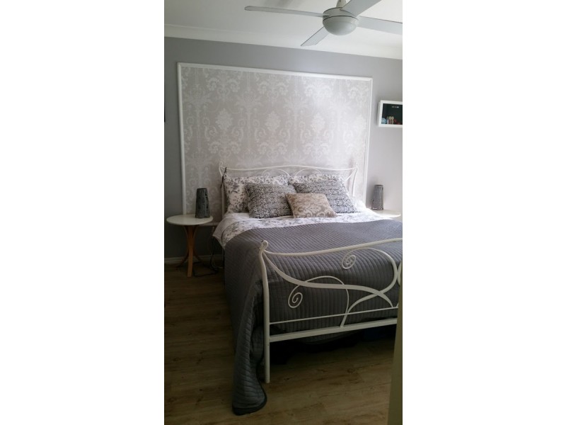 9 Nexus Close, Edens Landing QLD 4207