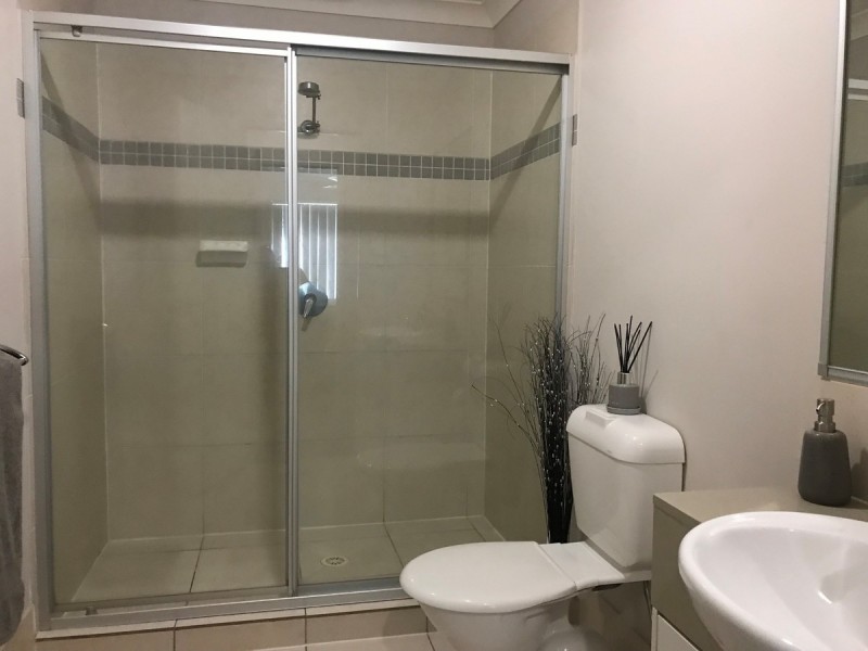 2/22 Paris Parade, Ormeau QLD 4208