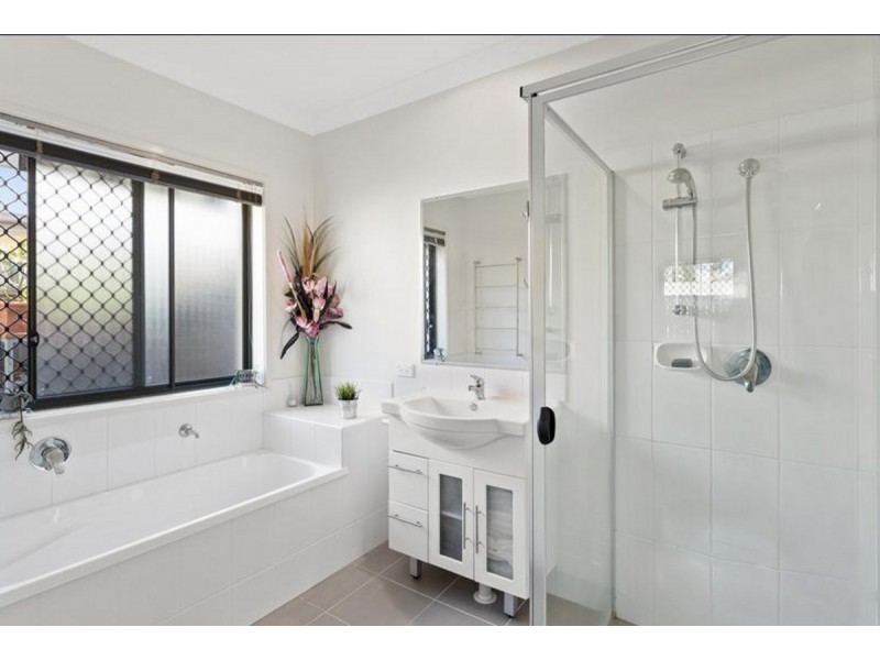 1/19 Summerlea Crescent, Ormeau QLD 4208