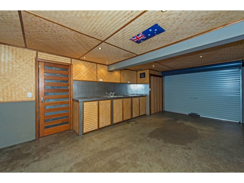 13 Warana Avenue, Steiglitz QLD 4207